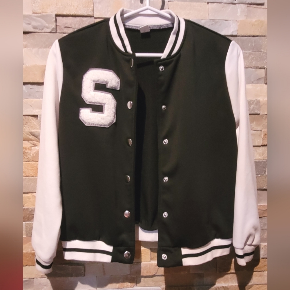 2 for 5️⃣💲11-12Y Light black and white Jacket